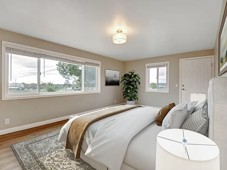 125 Hecker Pass Rd — Photo 14