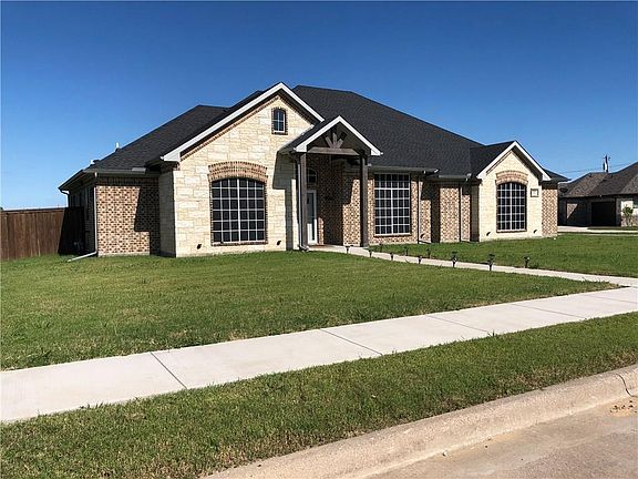 3rd image of 106 S Meadow Dr