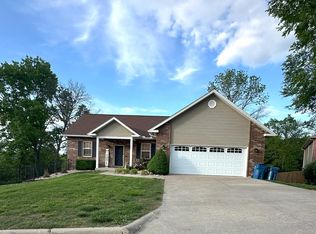 300 Summerbrooke Ln, Branson, MO 65616