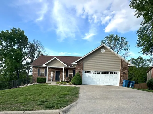 300 Summerbrooke Lane, Branson, MO 65616