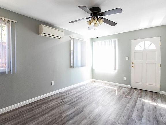 5th image of 2141 Front St APT F