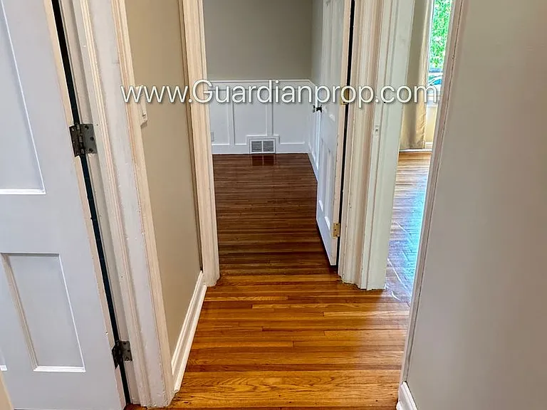 1020 Orkla Dr — Photo 12