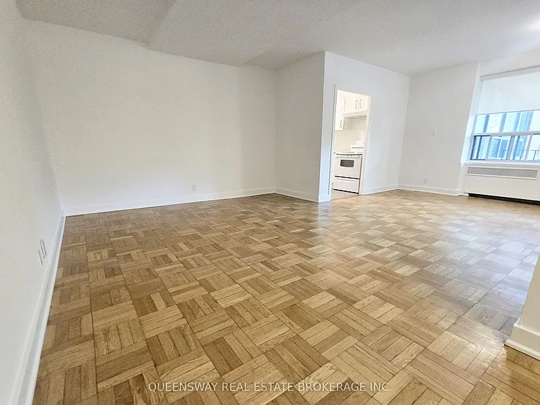 755 Avenue Rd #206 — Photo 9