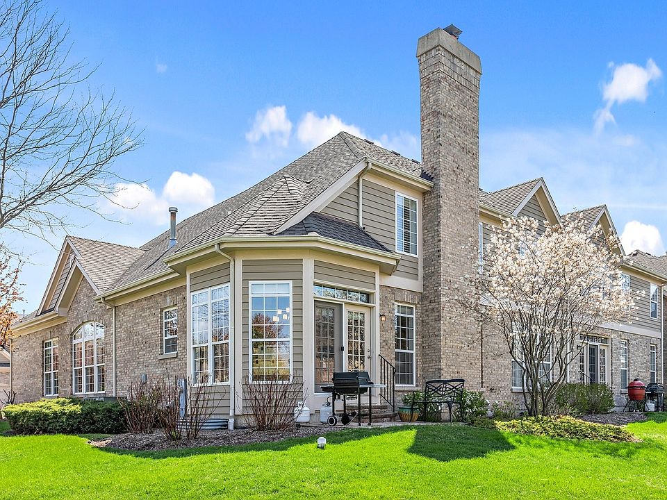 1st image of 826 Stone Canyon Cir