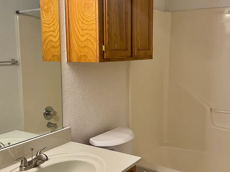 2421 Morning Glory Dr — Photo 14