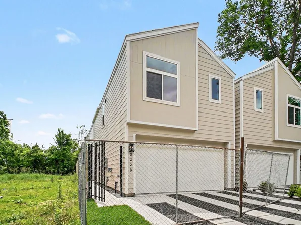 3228 Drew St, Houston, TX 77004