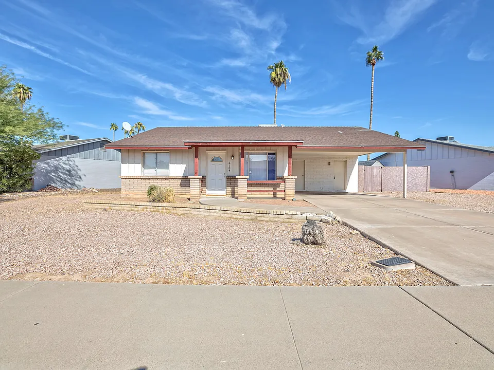2104 E Cornell Dr