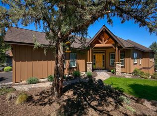 340 Vista Rim Dr, Redmond, OR 97756