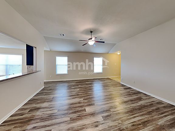 4th image of 19558 Plantation Cove Ln