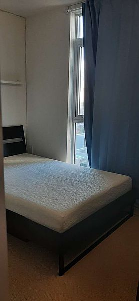 Burnaby Apartment for rent - 2 Bedrooms — photo 5