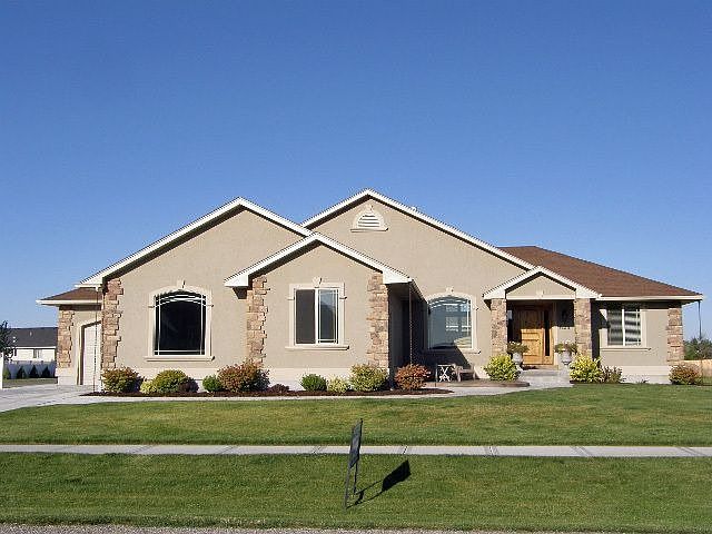 1st image of 620 S Deon Ln