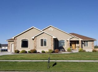 620 S Deon Ln, Idaho Falls, ID 83401