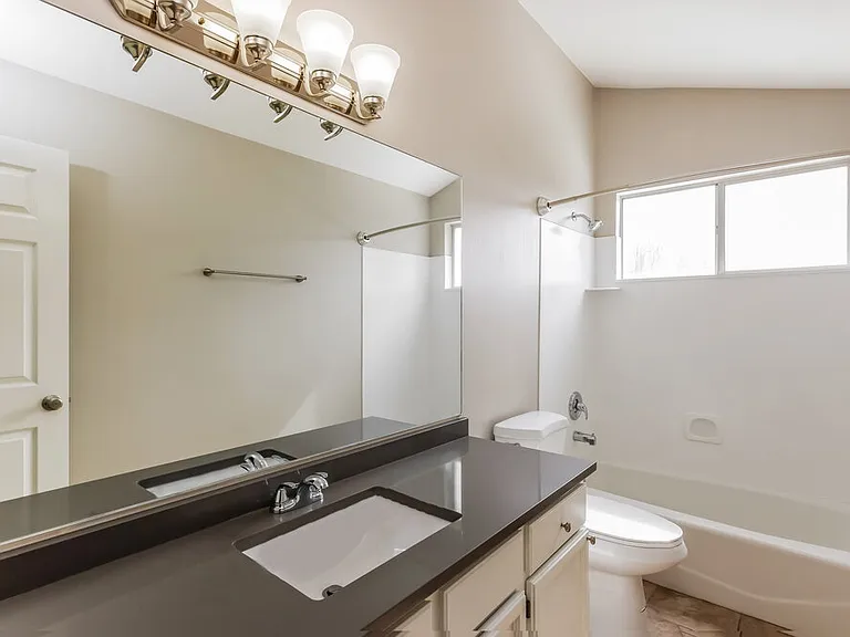 2269 W Bennion Heights Cir — Photo 17