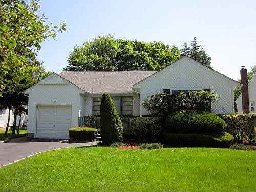 1st image of 829 Cynthia Dr