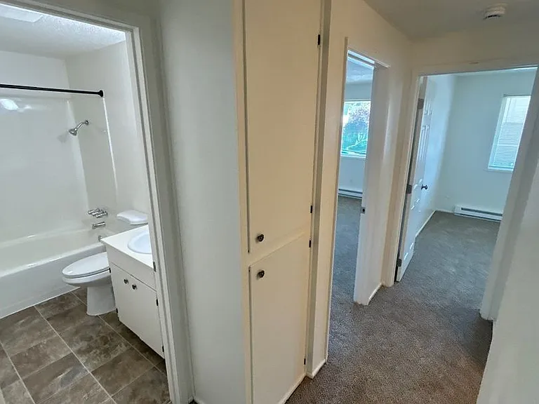 3813 Iberis St NE — Photo 10
