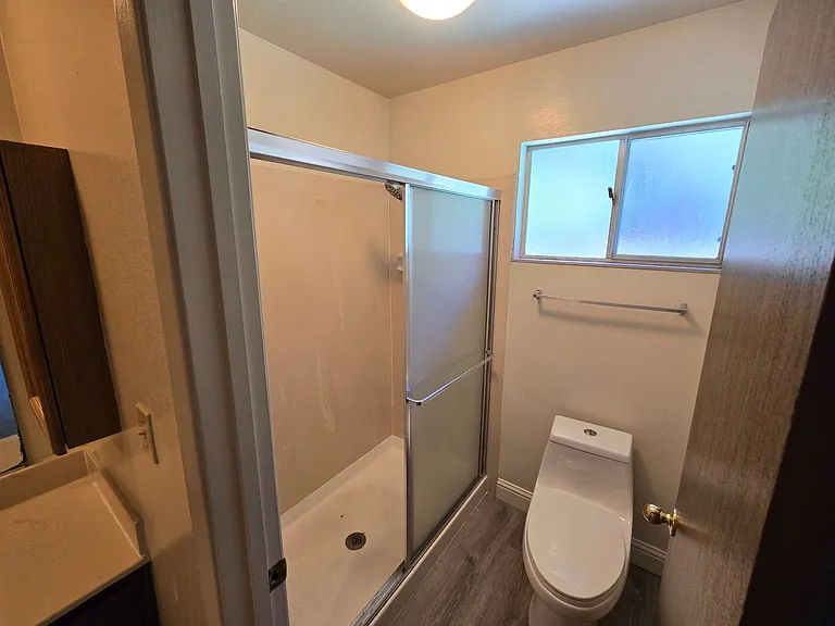 505 Mission Pl — Photo 11
