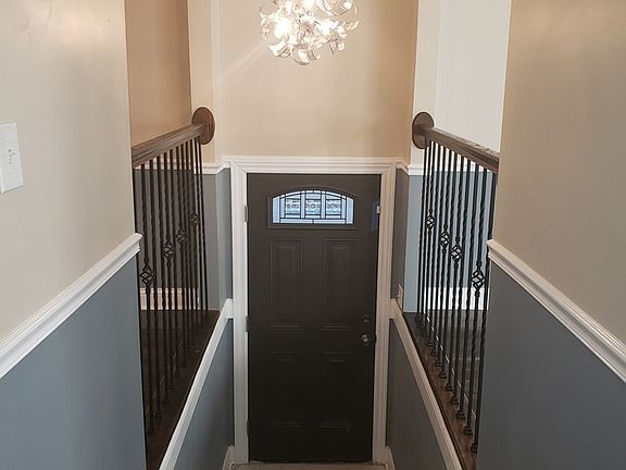 2nd image of 7941 S Crandon Ave