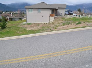 320 Village Dr, Manson, WA 98831