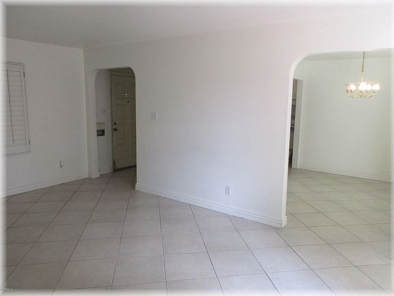 4th image of 1545 W Avalon Dr