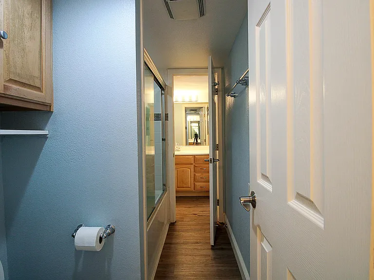 2408 Larkspur Ln #247 — Photo 11