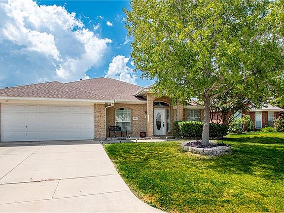3rd image of 7529 Juliet Ln