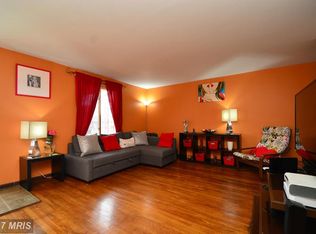 940 Foxridge Ln, Baltimore, MD 21221