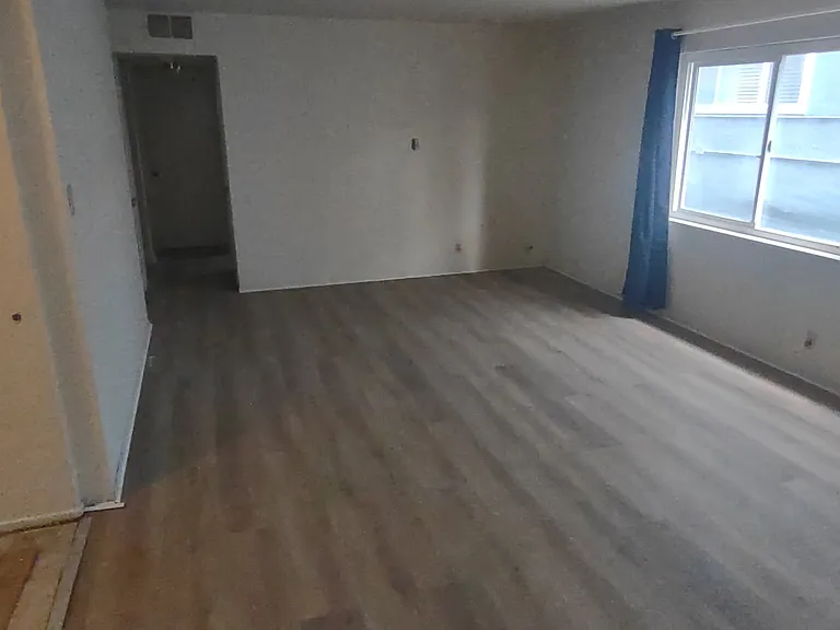 1735 Highland Pl #28 — Photo 4