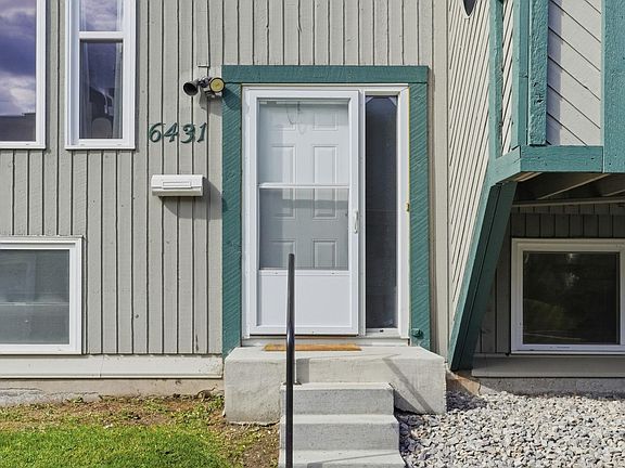 3rd image of 6431 180th St NW