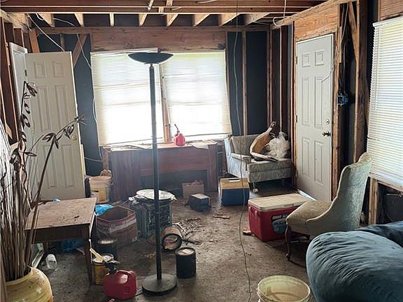 4th image of 5415 Elysian Fields Ave