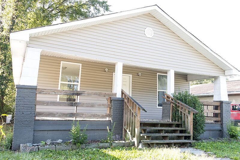 1st image of 1412 E 49th St #A