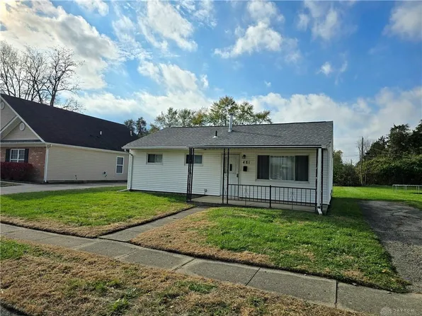 481 Kirkwood Dr, Fairborn, OH 45324