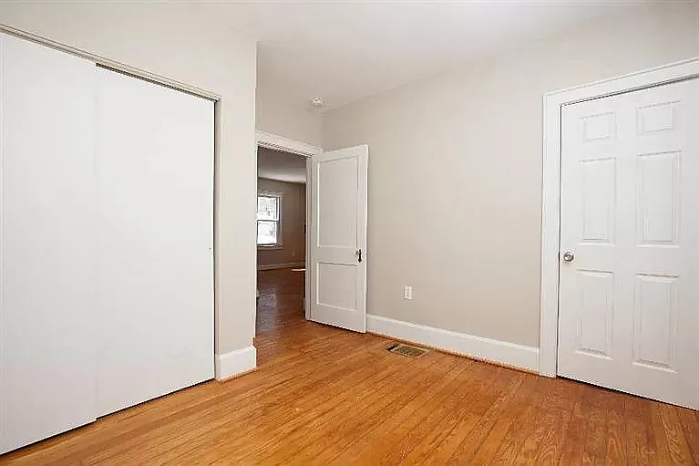 236 Lincoln Ave — Photo 13