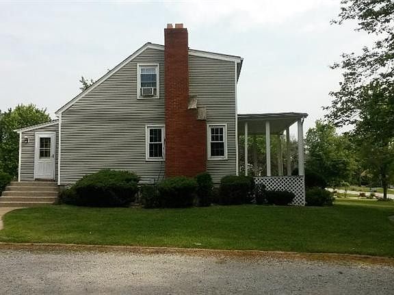 3rd image of 12024 Cline Ave