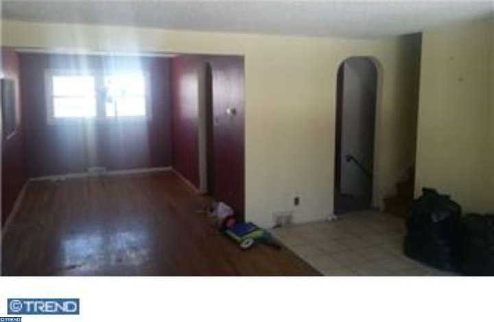 2nd image of 5226 Elvena Ave