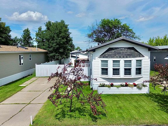 3rd image of 1410 Jubilee Dr