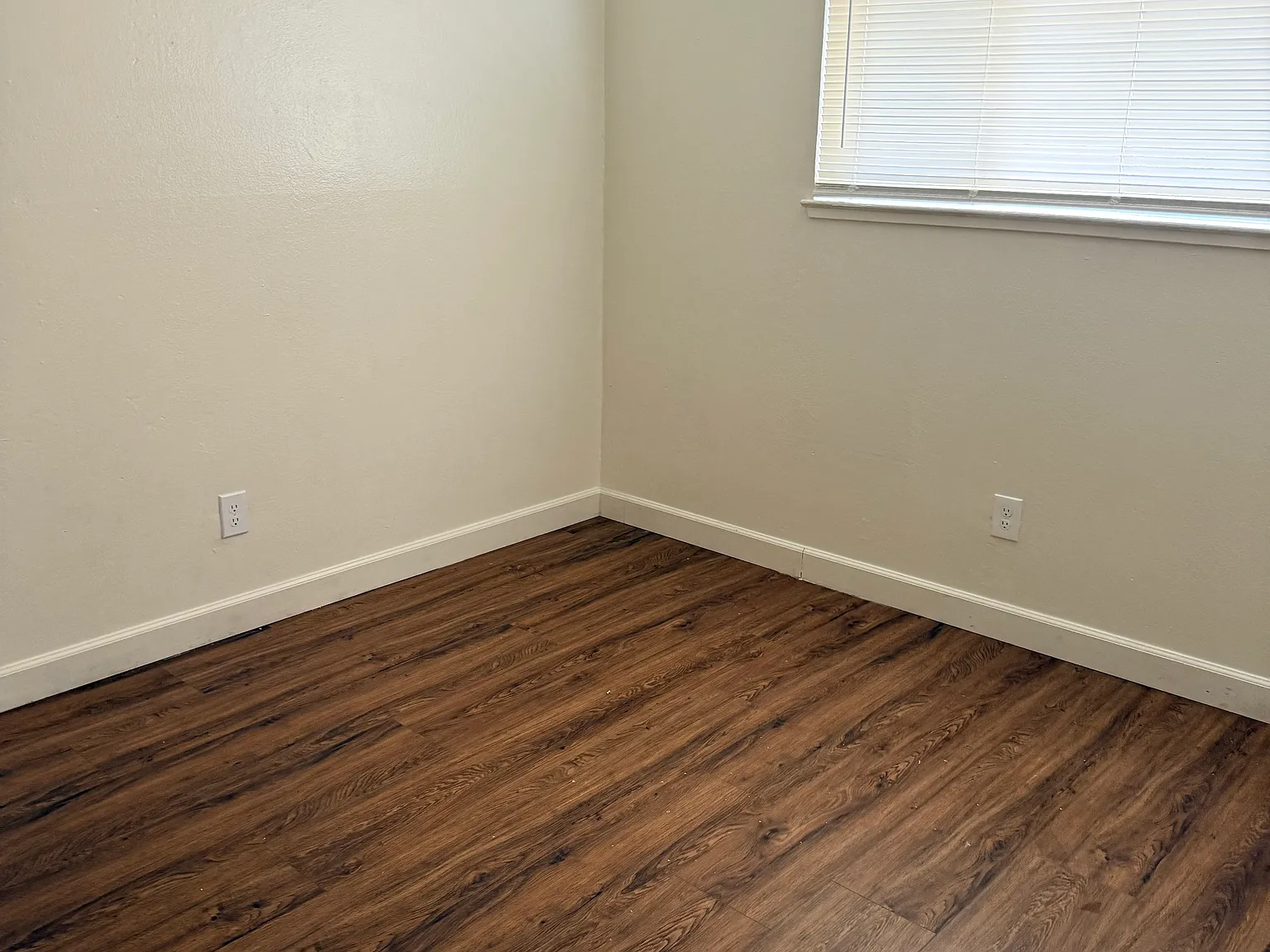 2 bed, 752 sqft, $2,000 — Photo 1
