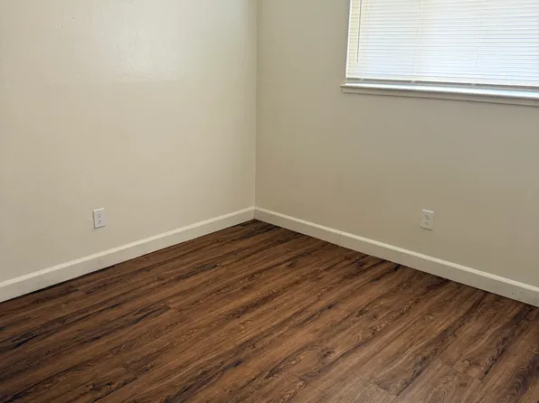 2664 19th Ave #2664, Sacramento, CA 95820