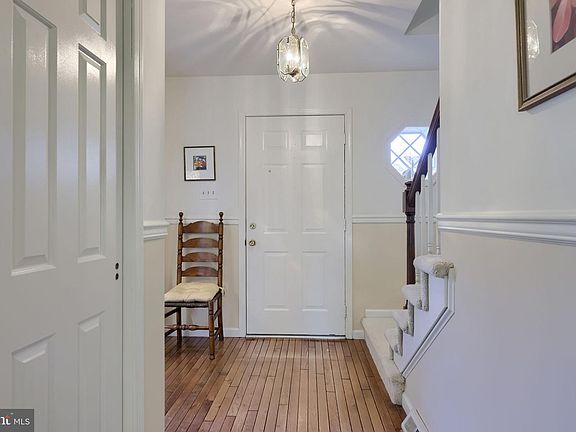 4th image of 4160 Abbey Ln