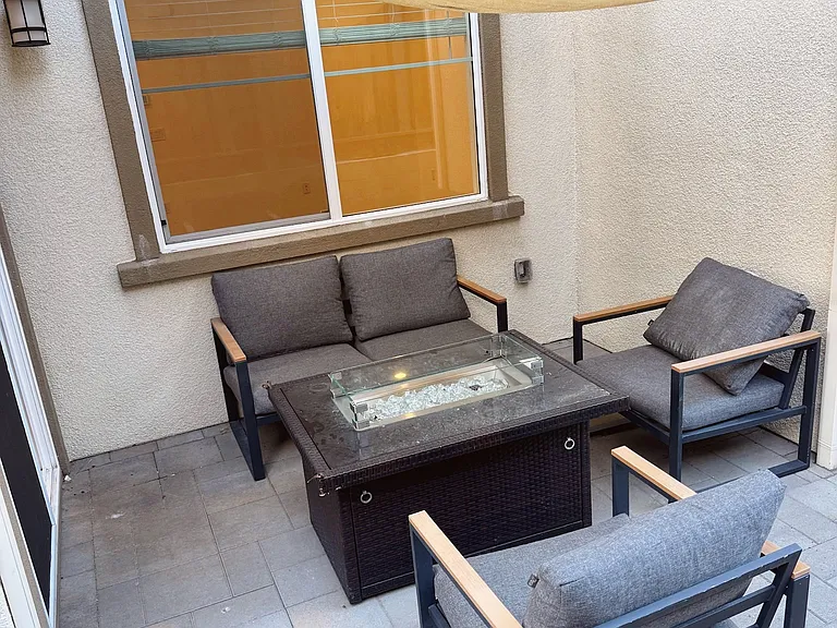 1520 Landing St — Photo 19