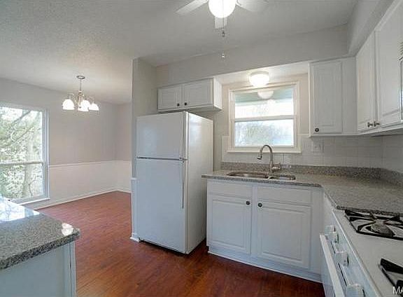 4th image of 416 Colony Woods Dr #416