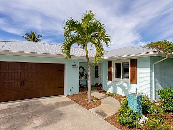 4th image of 3850 Coquina Dr