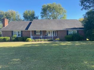 316 Country Meadows Dr, Providence, KY 42450