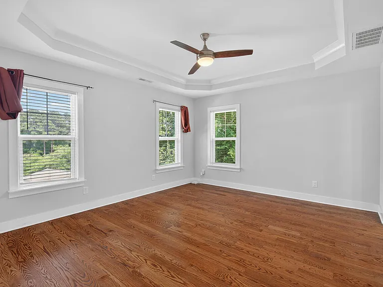807 Cook Rd — Photo 27