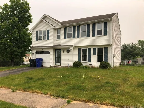 32 Blinkoff Court #1, Torrington, CT 06790