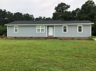 2662 State Highway 102 E, Ayden, NC 28513