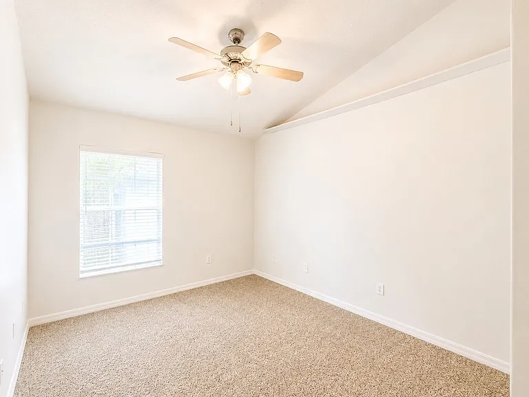 2351 Holly Pine Cir — Photo 16