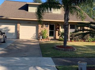 2517 Raspberry Ln, Pasadena, TX 77502