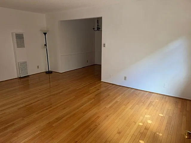 1 bed, 1.0 bath, 710 sqft, $2,145 — Photo 3