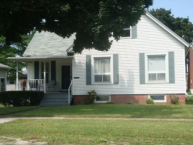 1st image of 217 W Garfield Ave