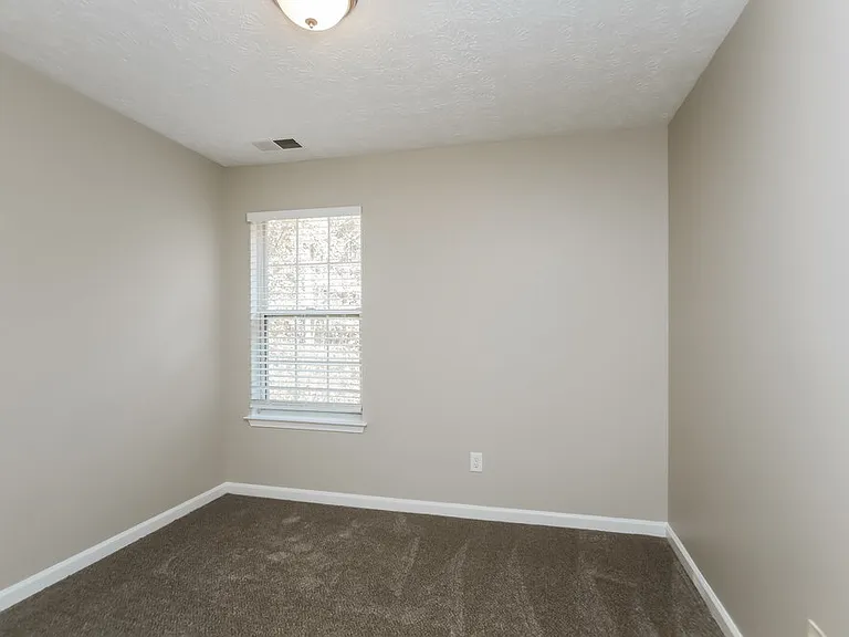7205 Bridgeport Ct — Photo 12